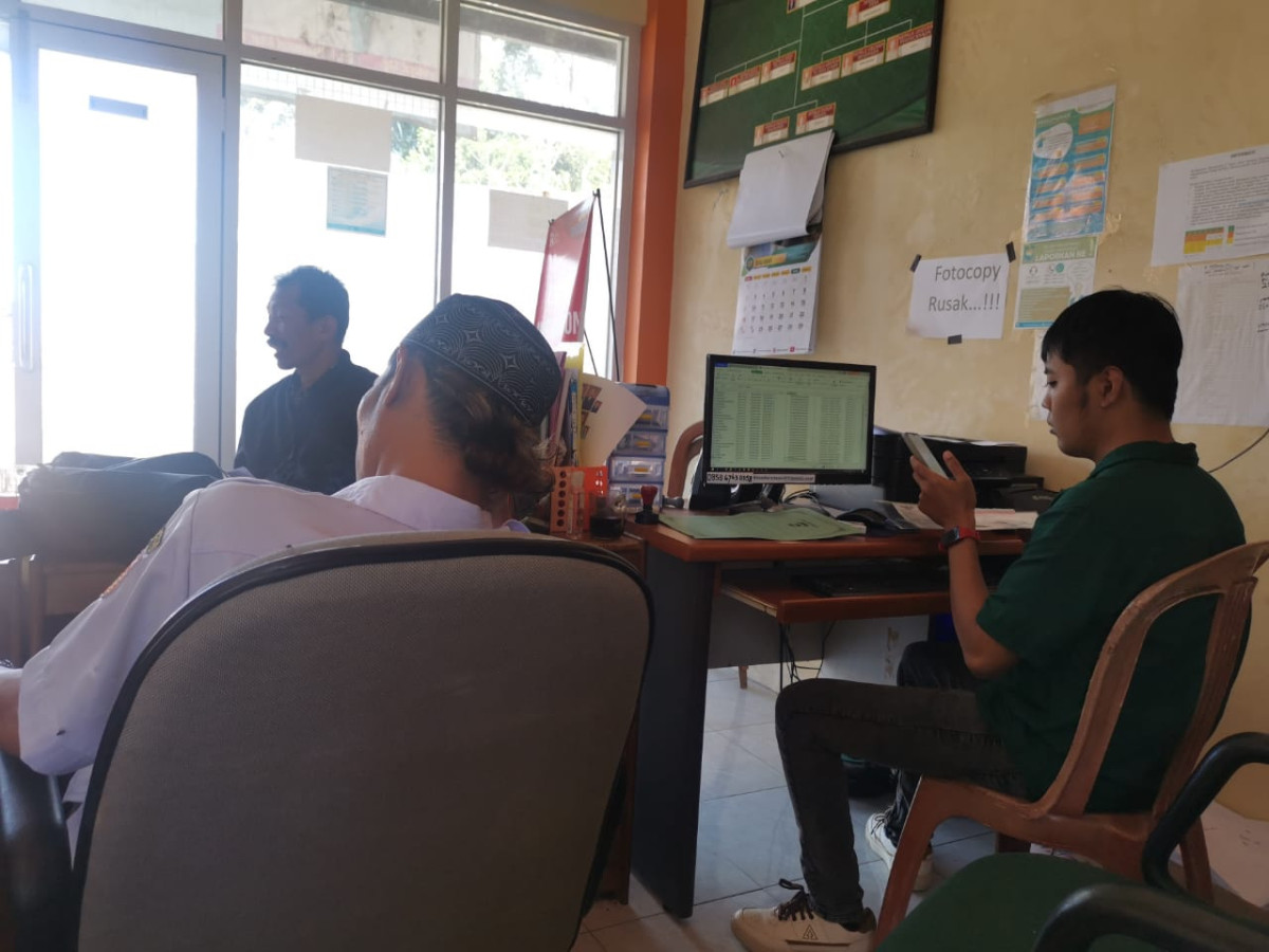 Pelayanan administrasi kependudukan KK, KTP, AKTE