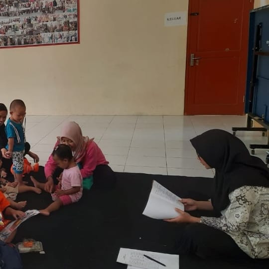 Pendampingan ibu/keluarga balita meliputi pemenuhan gizi