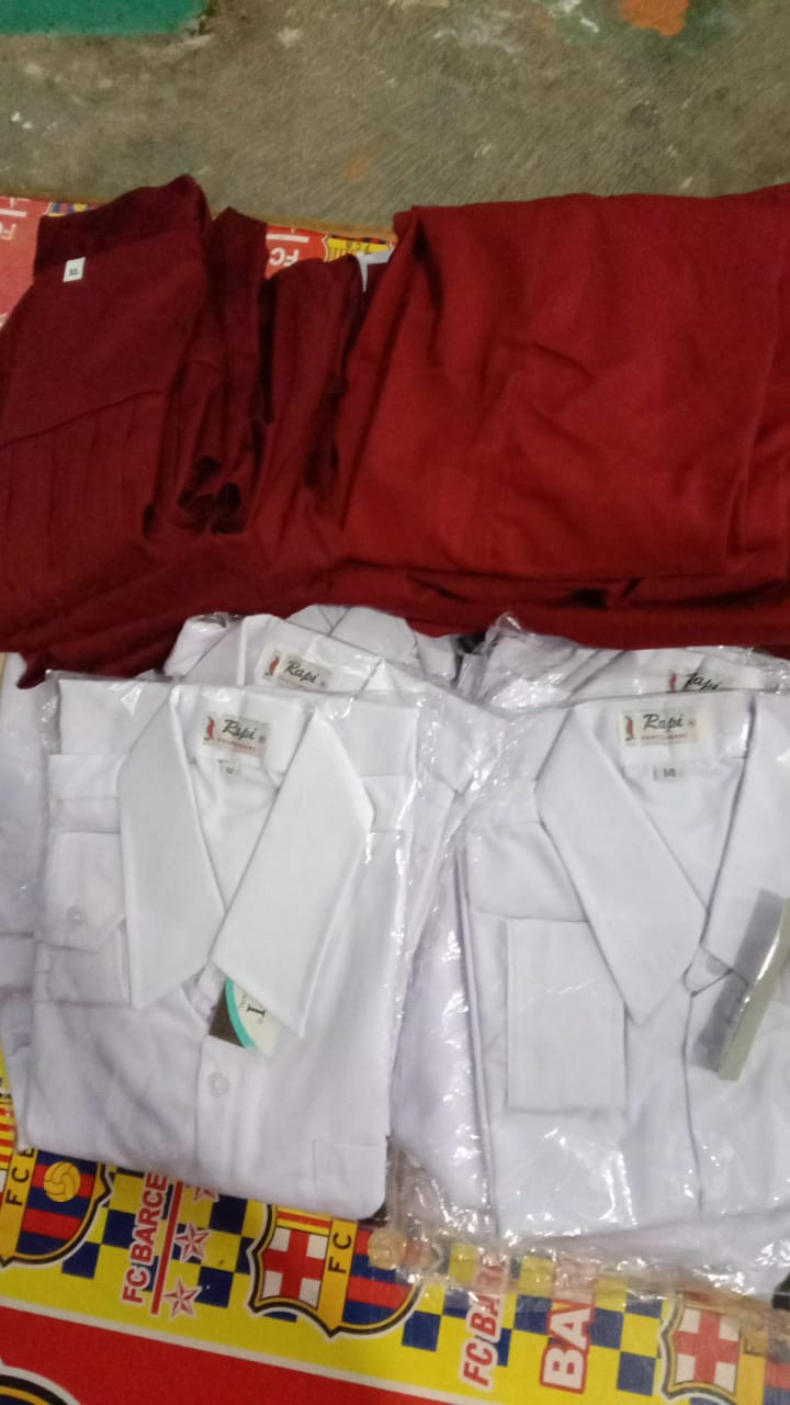 Pemberian bantuan pendidikan keluarga dengan status miskin