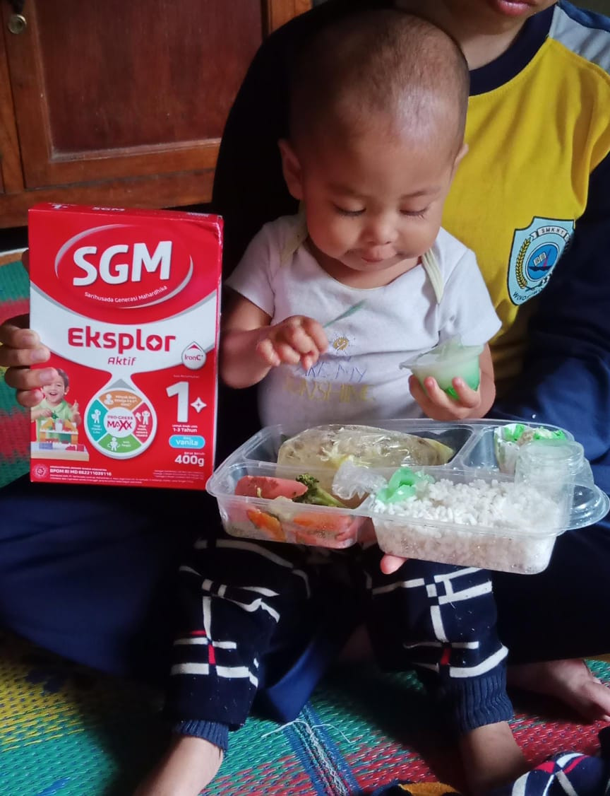 PEMBERIAN PMT STUNTING