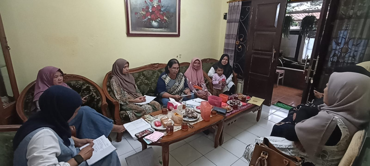 RW 5 kedatangan tamu dr Pokja 1 kecamatan