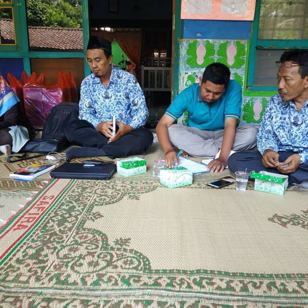 PLKB Manisrenggo, Sub PLKB Manisrenggo,Bapak Kadus II Kepurun