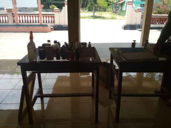 mejo ,alat dan bahan sablon