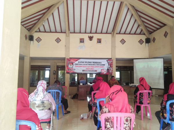 RAPAT POKJA KAMPUNG BERKWALITAS