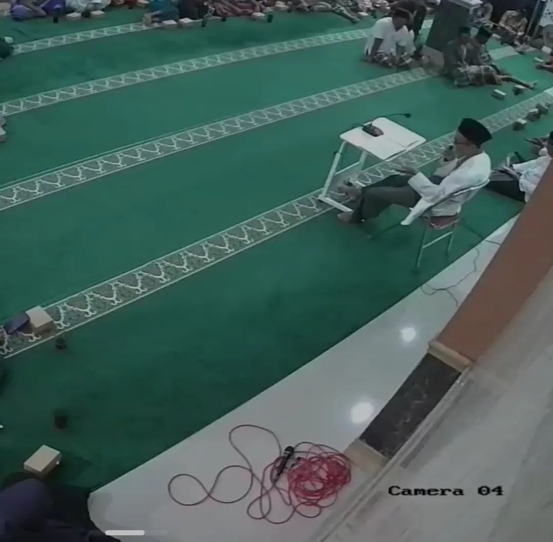 Bapak H. Mukhtar Hadi sebagai pengisi