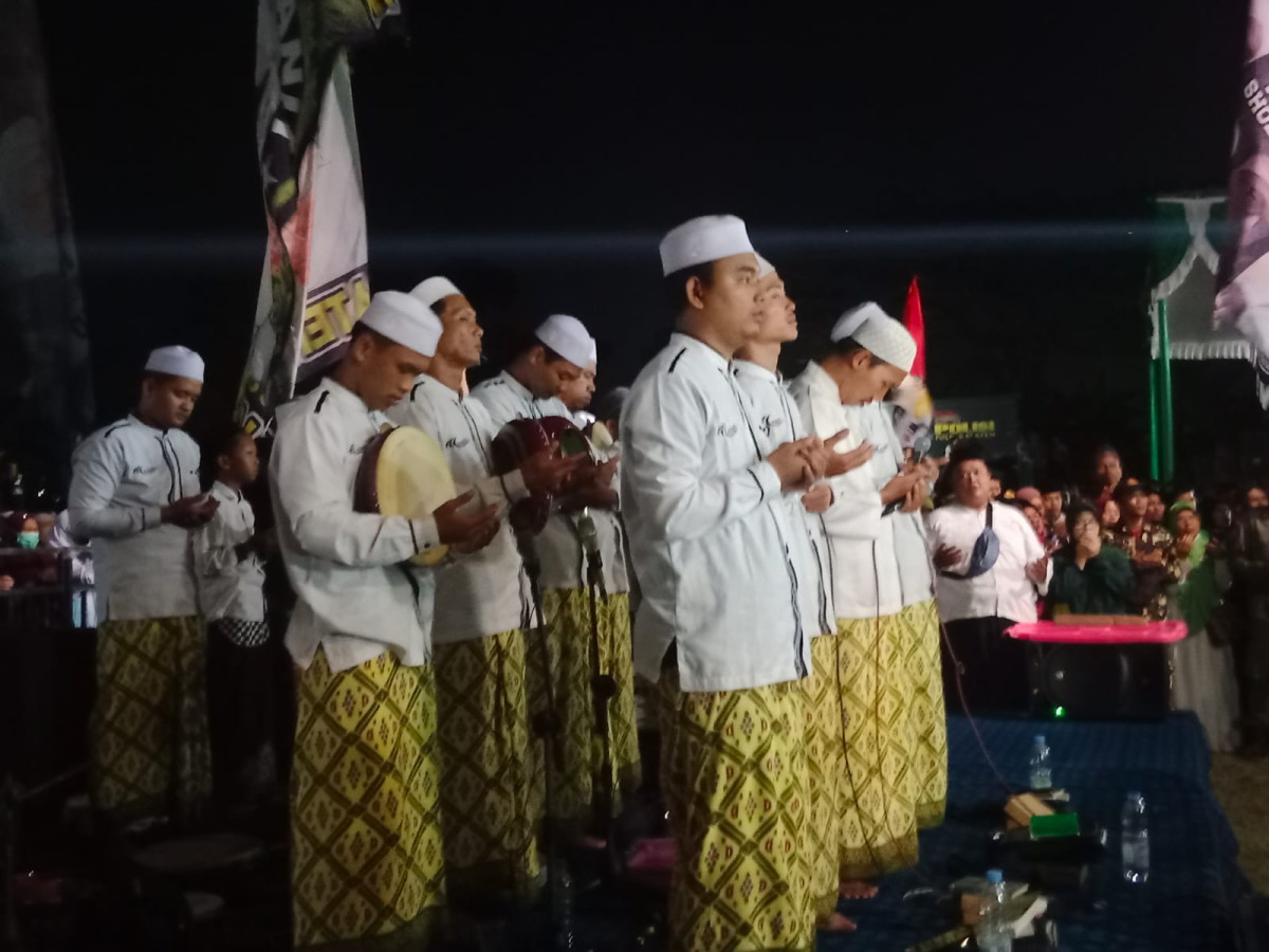 Iringan hadtoh Al Asyiqin Klaten