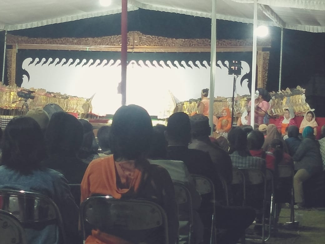 Seni budaya wayang kulit