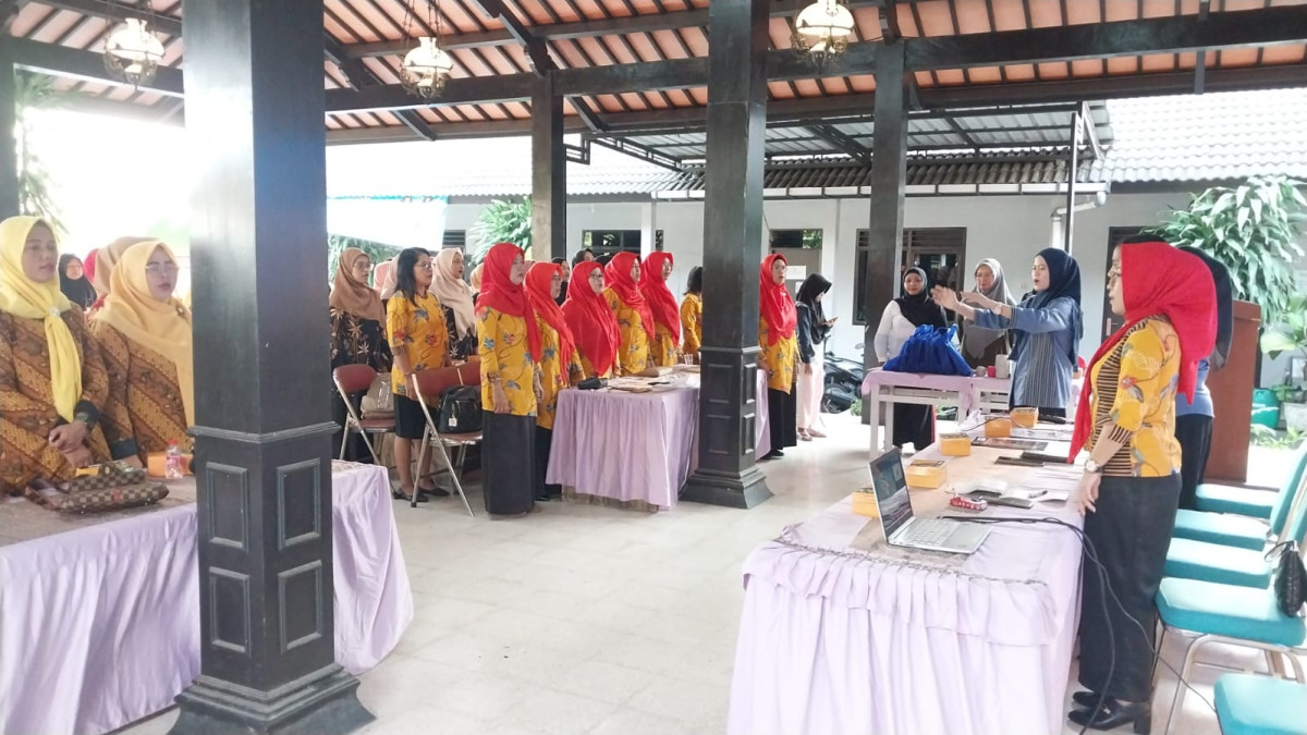 Pertwmuan Rutin Pkk Desa