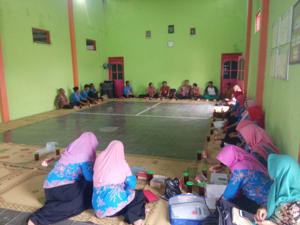 peserta pertemuan Pokja Kampung KB