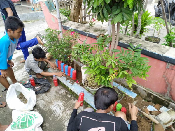 Pemanfaatan Sampah non organik