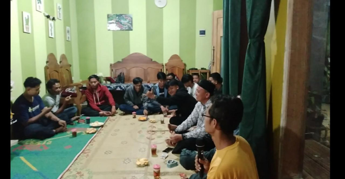 Pertemuan Rutin Remaja