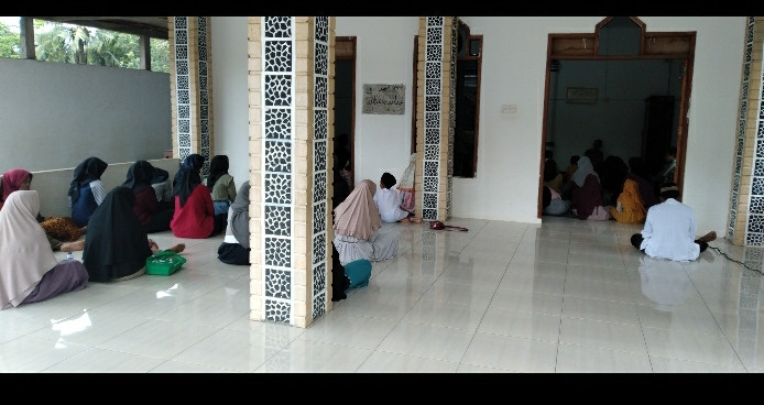 Pengajian Remaja di Gondang sari Sembukan