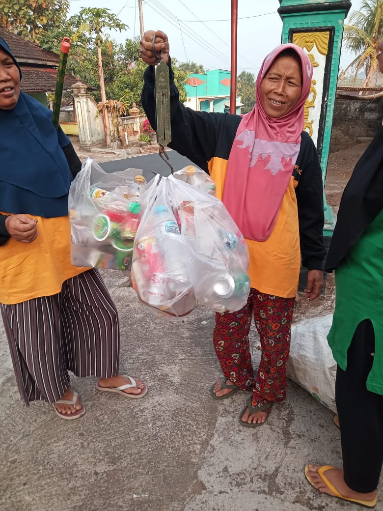 Pemilahan Sampah Organik dan Non Organik