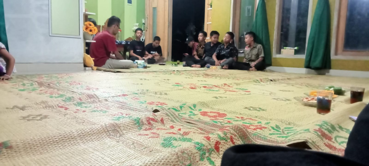 Pertemuan Karang Taruna