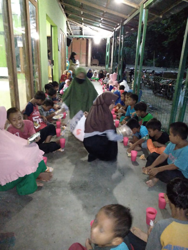 Taman Pendidikan Al Qur'an dan Buka Bersama