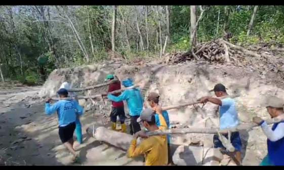 KERJA BAKTI POKTAN "SARIGUNO" PEMBUATAN JALAN BARU