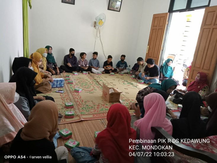 Kegiatan ketahanan keluarga berbasis kegiatan tribina di kampung kb