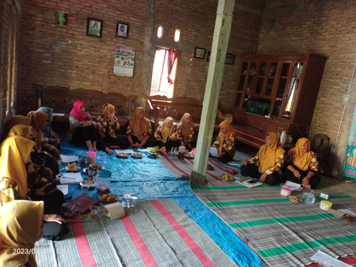 Pertemuan Rutin Kader Posyandu Se Desa Tanjungsari