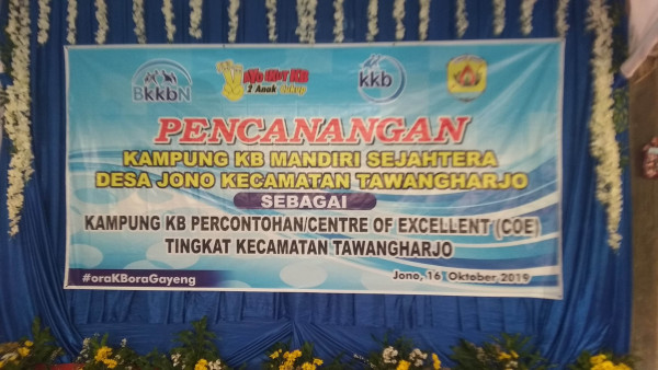 Baner Kampung KB Percontohan