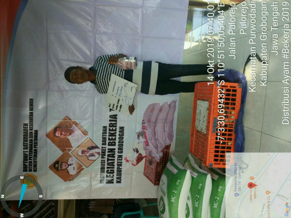 salah satu RTM saat menerima bantuan