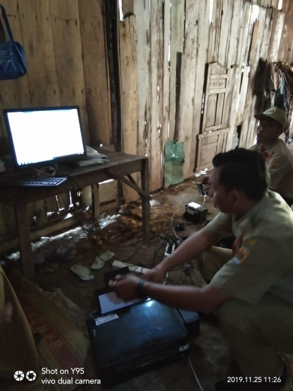 rekam e - KTP warga cacat permanen