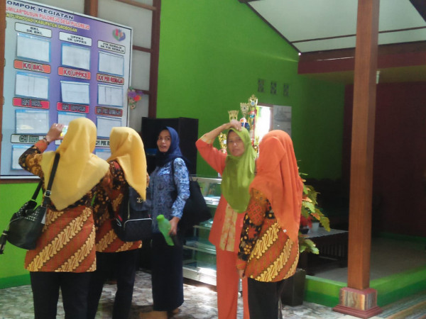 CINGKRONG BELAJAR KAMPUNG KB 