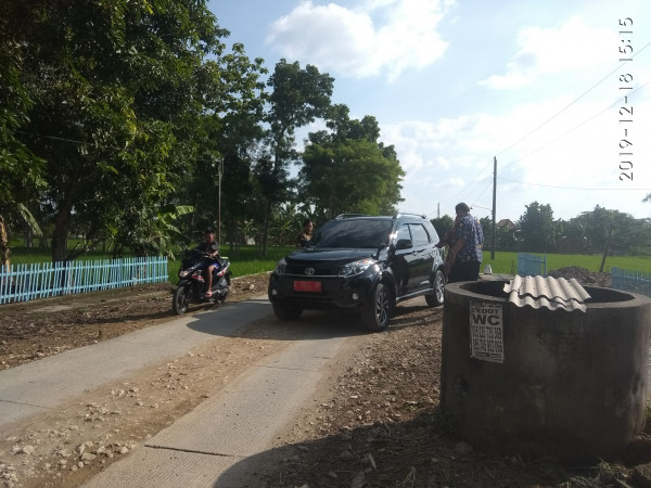 Plat merah  datangi rumah warga Putat, Ada apa ini?????