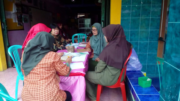 dibahas dulu mana bayi yang harus mendapat perhatian khusu