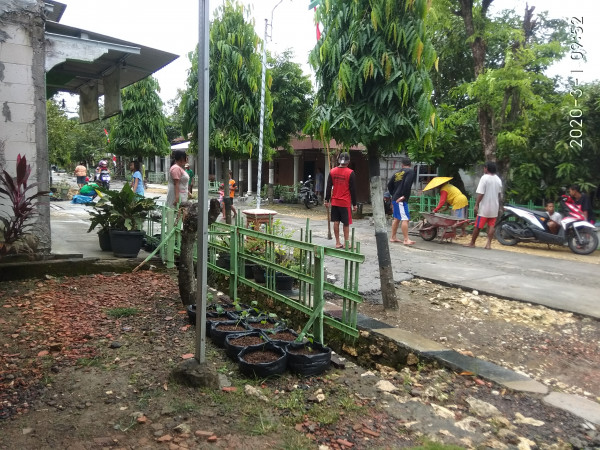 membagi pekerjaan sepanjang jalan hingga adil dan merata,,wuuihhh