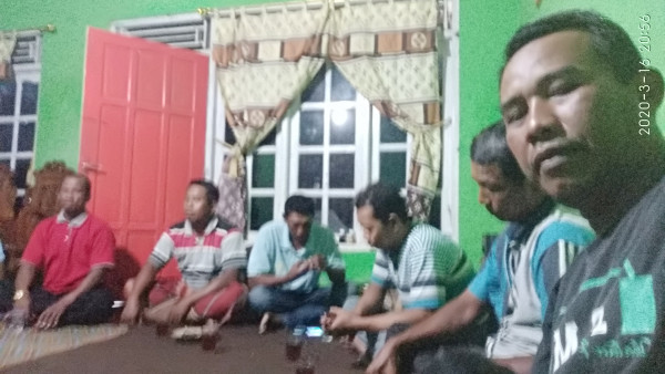 RAPAT DI HUJAN LEBAT