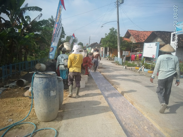 AYO BERBAGI JALAN AGAR TIDAK TERLAMBAT KE TUJUAN