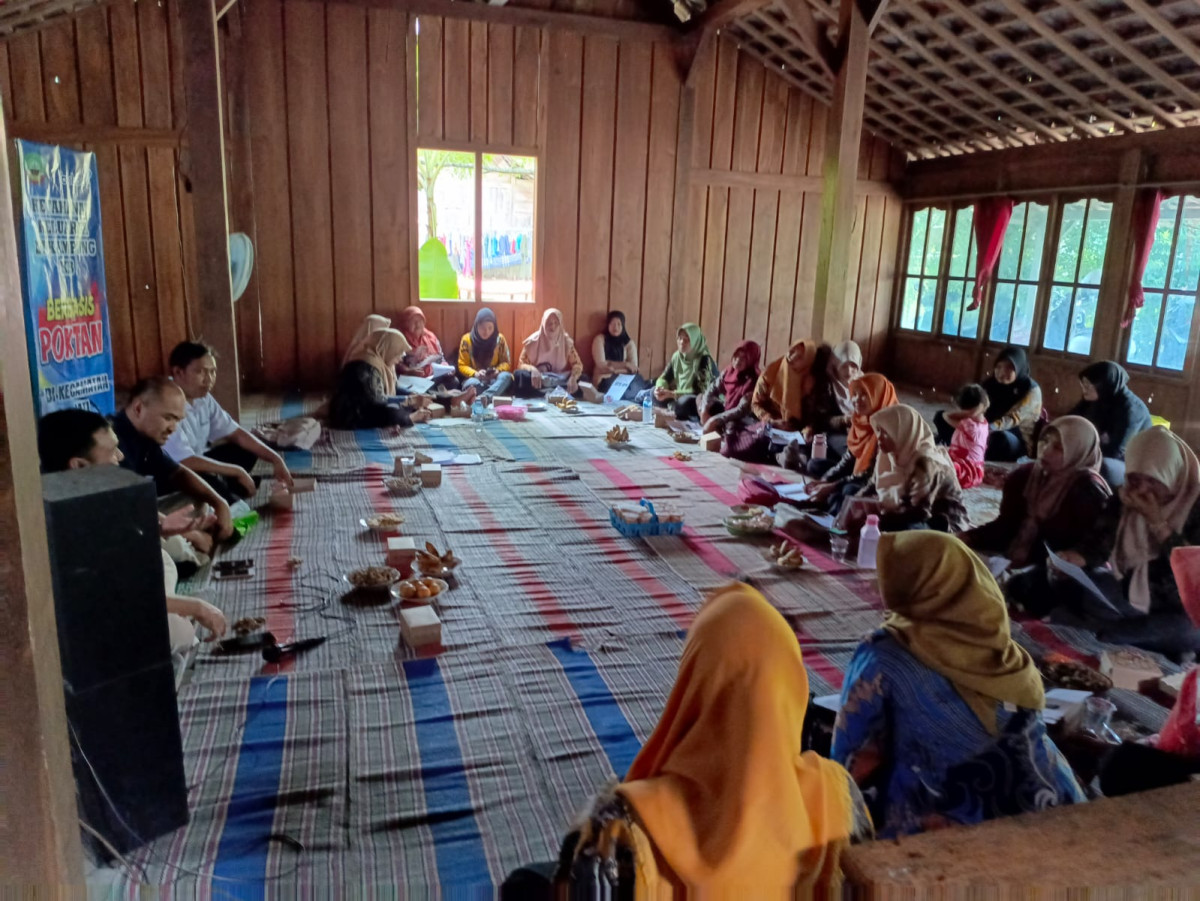 Peserta antusias dalam menerima materi