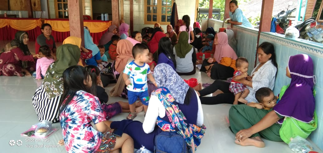 Foto kegiatan posyandu balita