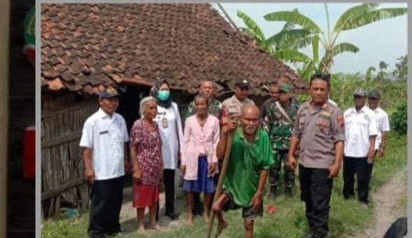 Foto kegiatan  prduli sesama