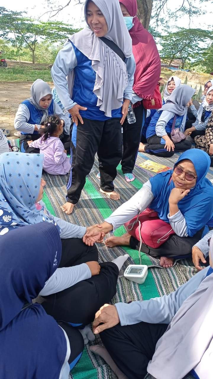 pengecheckan rutin lansia di Rawa Pati