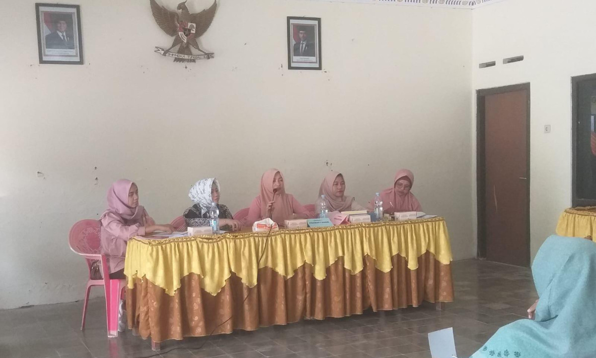 PEMBAWA MATERI