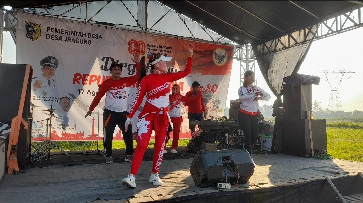 Jalan sehat bersama PEMDES Jragung