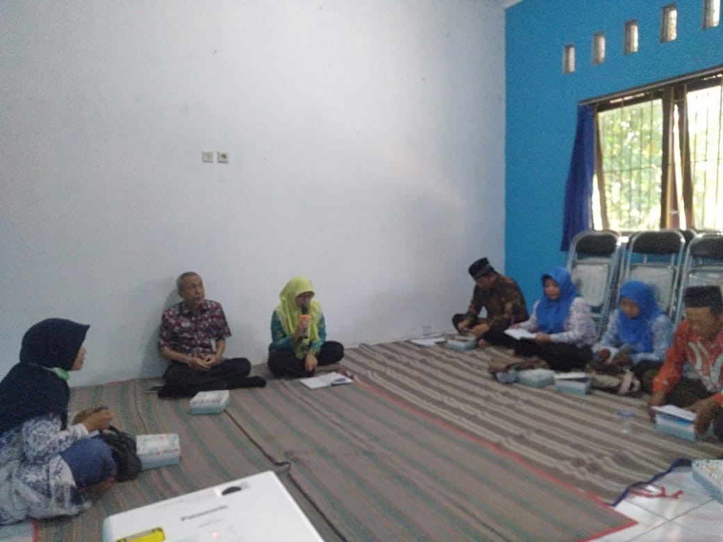 Pertemuan rutin PPKBD