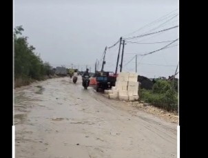 jalan raya terasa diatas lumpur