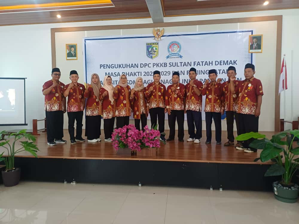 pengukuan pengurus DPC pkkbd