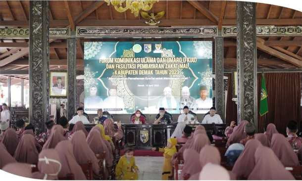 Forum Komunikasi Ulama Dan Umaro Fkuu Dan Fasilitasi Pembayaran Zakat Mall Kabupaten Demak 9587