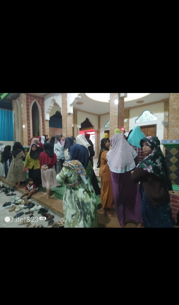 Berjanjen maulud nabi