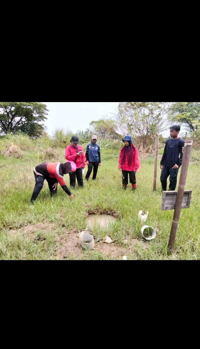 Penelitian unsur Tanah oleh mahasiswa ITB