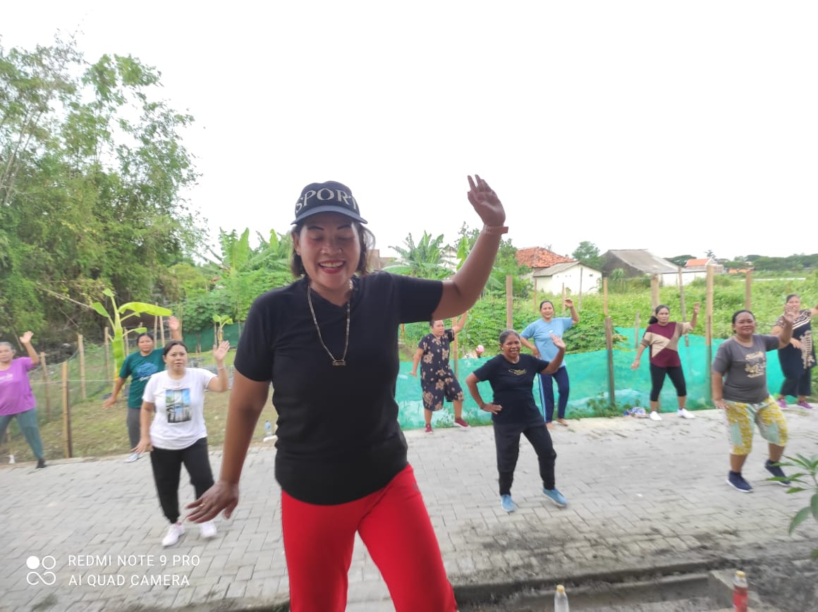 Kegiatan senam sehat