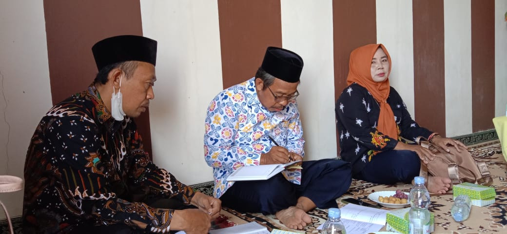 RAKOR SKD BULAN JUNI DI DESA NGAWEN INTERFENSI KAMPONG KB