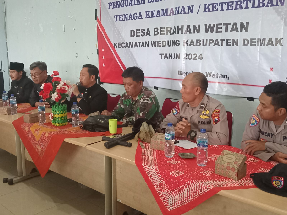 Pelatihan Hansip 2024 Desa Berahan Wetan