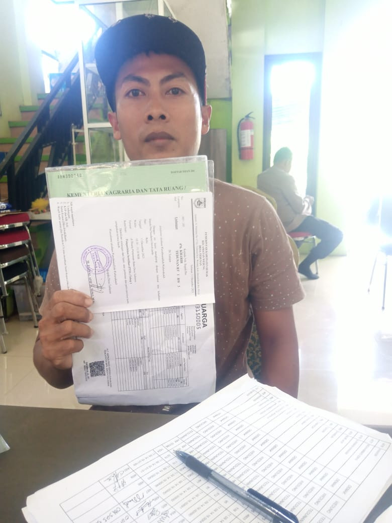 Pembagian sertifikat tahap ke 2 secara masal