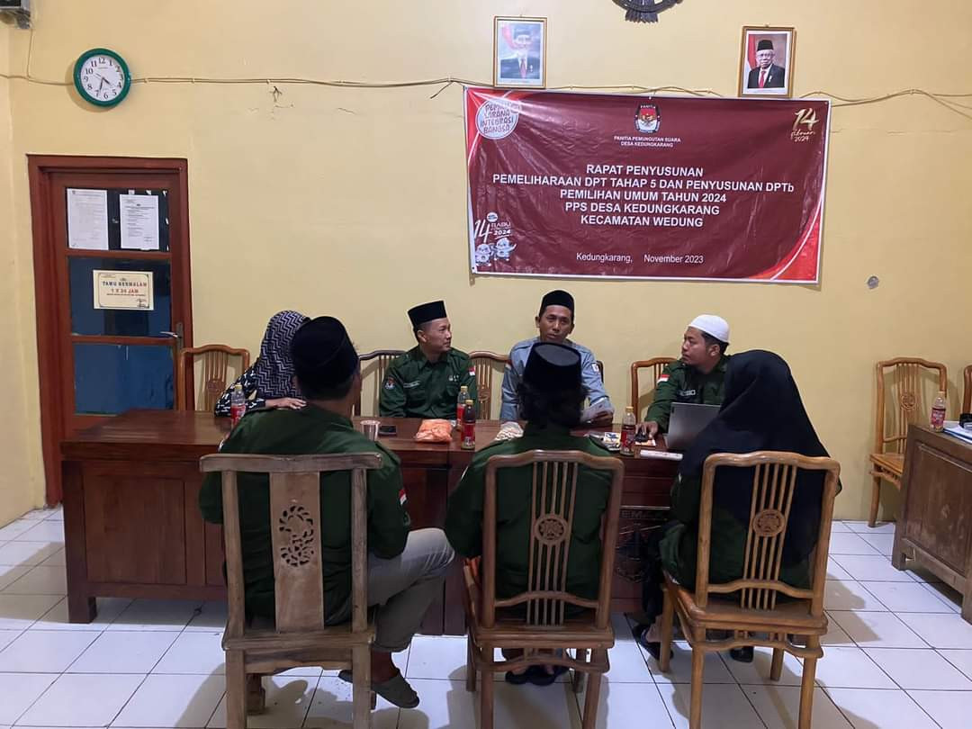 Rapat Penyusunan Pemeliharaan Dpt Dan Penyusunan Dptb Tahap 5 Bulan