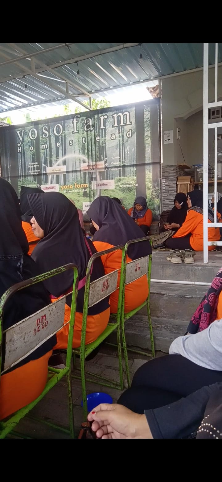 Study Tiru di KWT Srikandi se kecamatan Tuntang