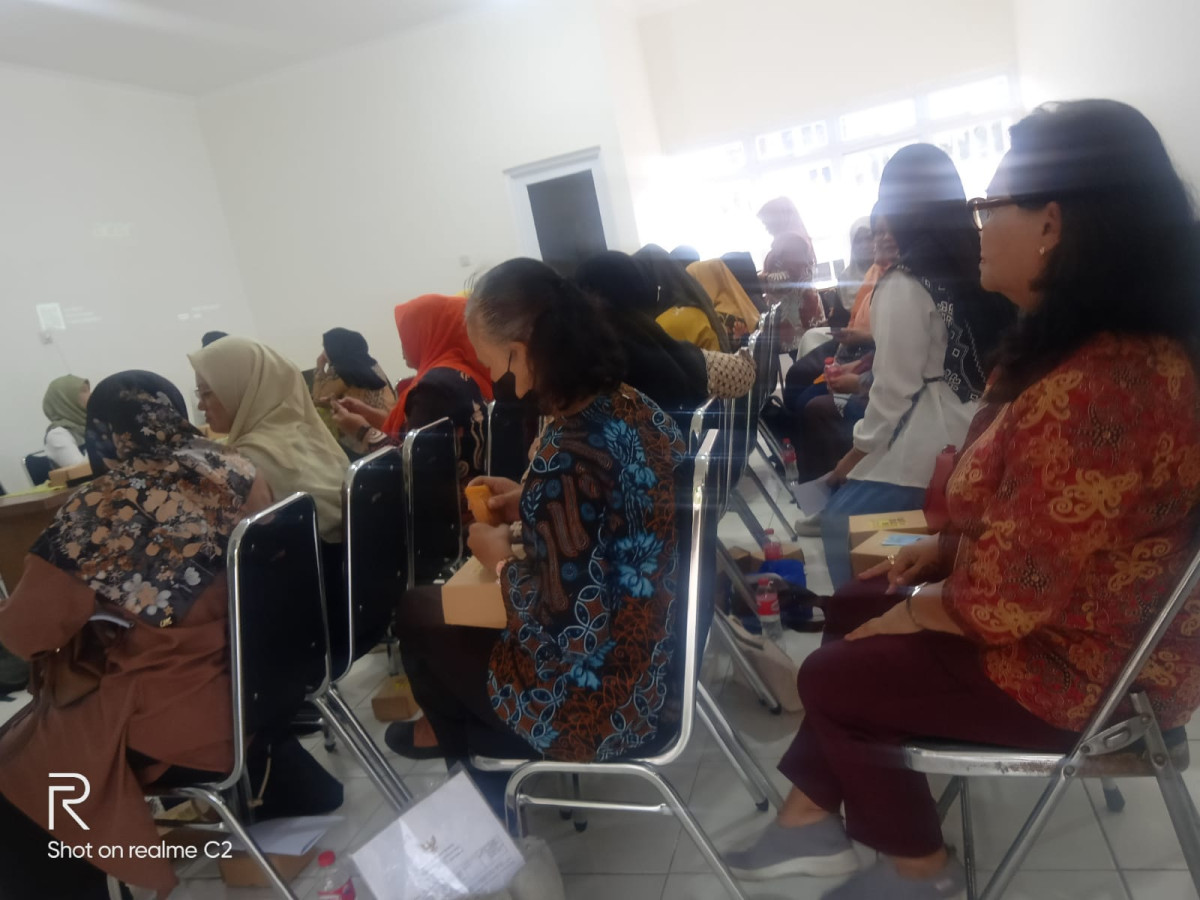 Pelaksanaan Pelatihan UPPKA di Kampung KB